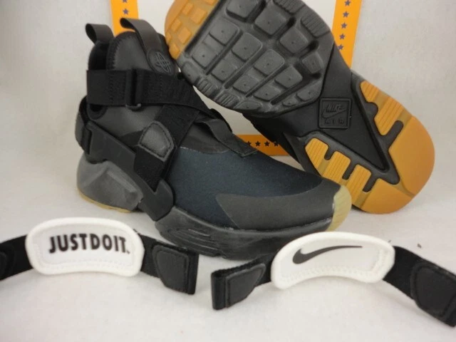 Nike w huarache city top