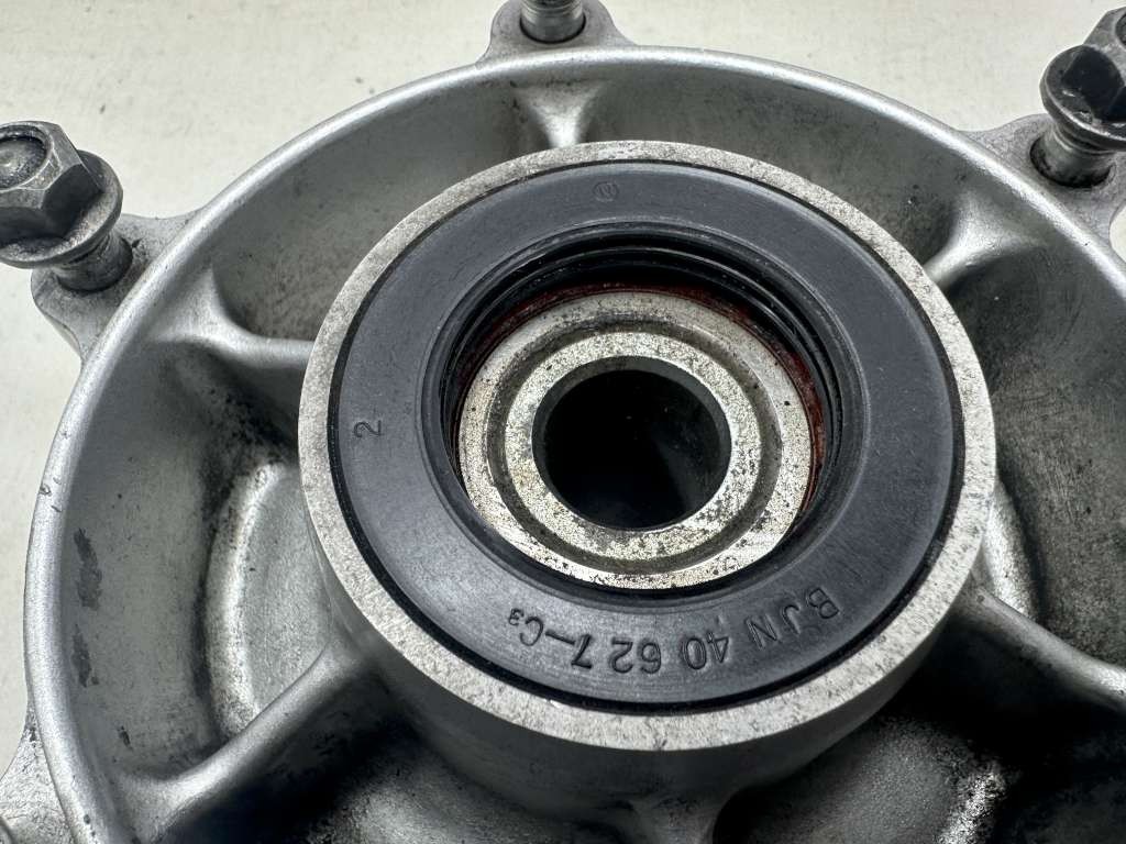 Hub Rear Wheel KAWASAKI Zx 10 ZXT00B Code R - 1099 (KX8) | eBay Hub Rear Wheel KAWASAKI Zx 10 ZXT00B Code R - 1099 (KX8) | eBay