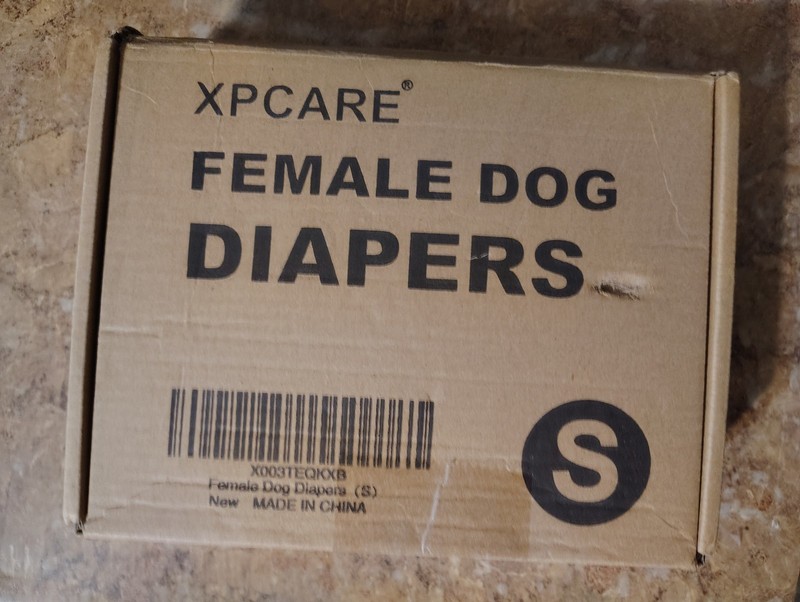 XPCARE Female Dog Diapers 4 Pack medium  Washable & Reusable *NEW*