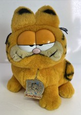 Garfield Limited Edition 10 Year " The Year Of The Party " Plush 1981 Dakin Inc