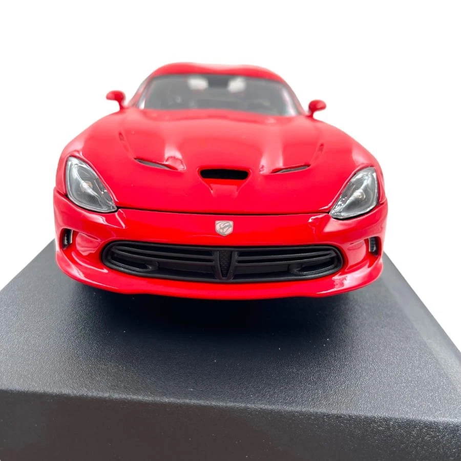 Modellino Auto Maisto 1/18 Dodge Viper SRT GTS 2013 Red - Immagine 2 di 4