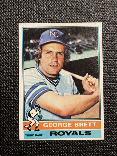 George Brett #19 1976 Topps card