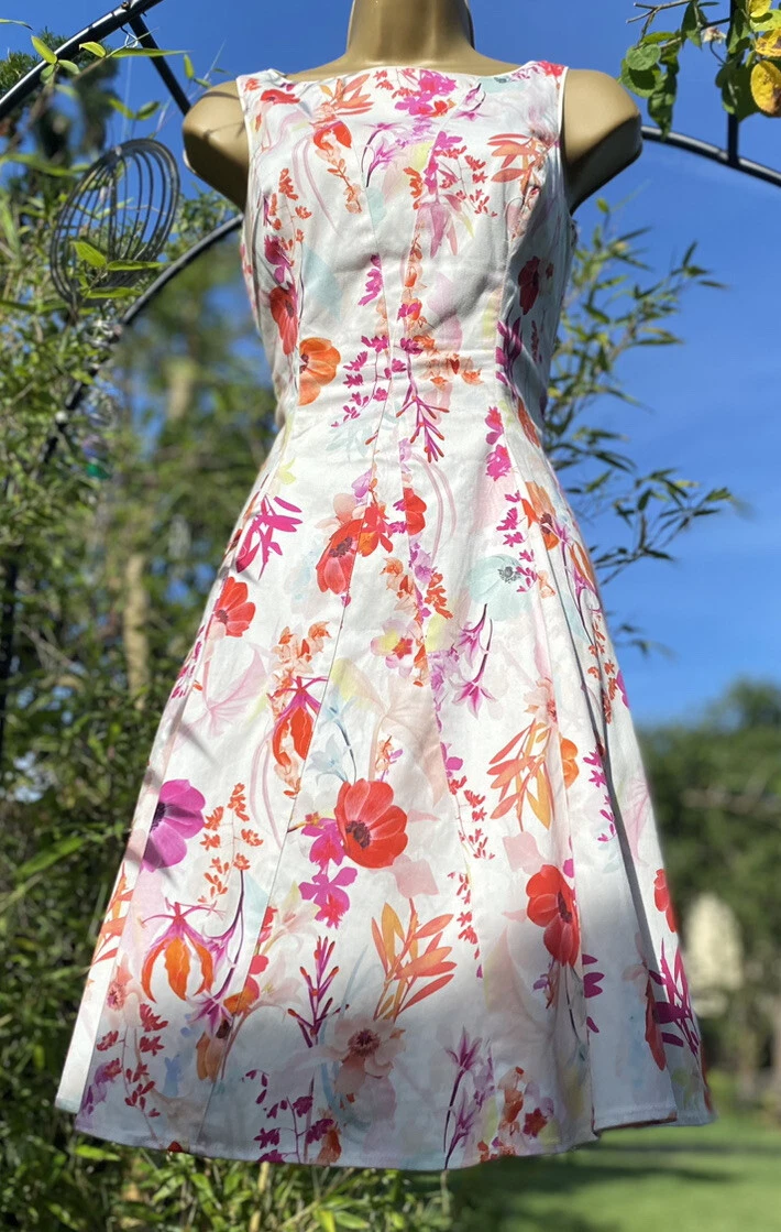 Coast fit best sale and flare dress