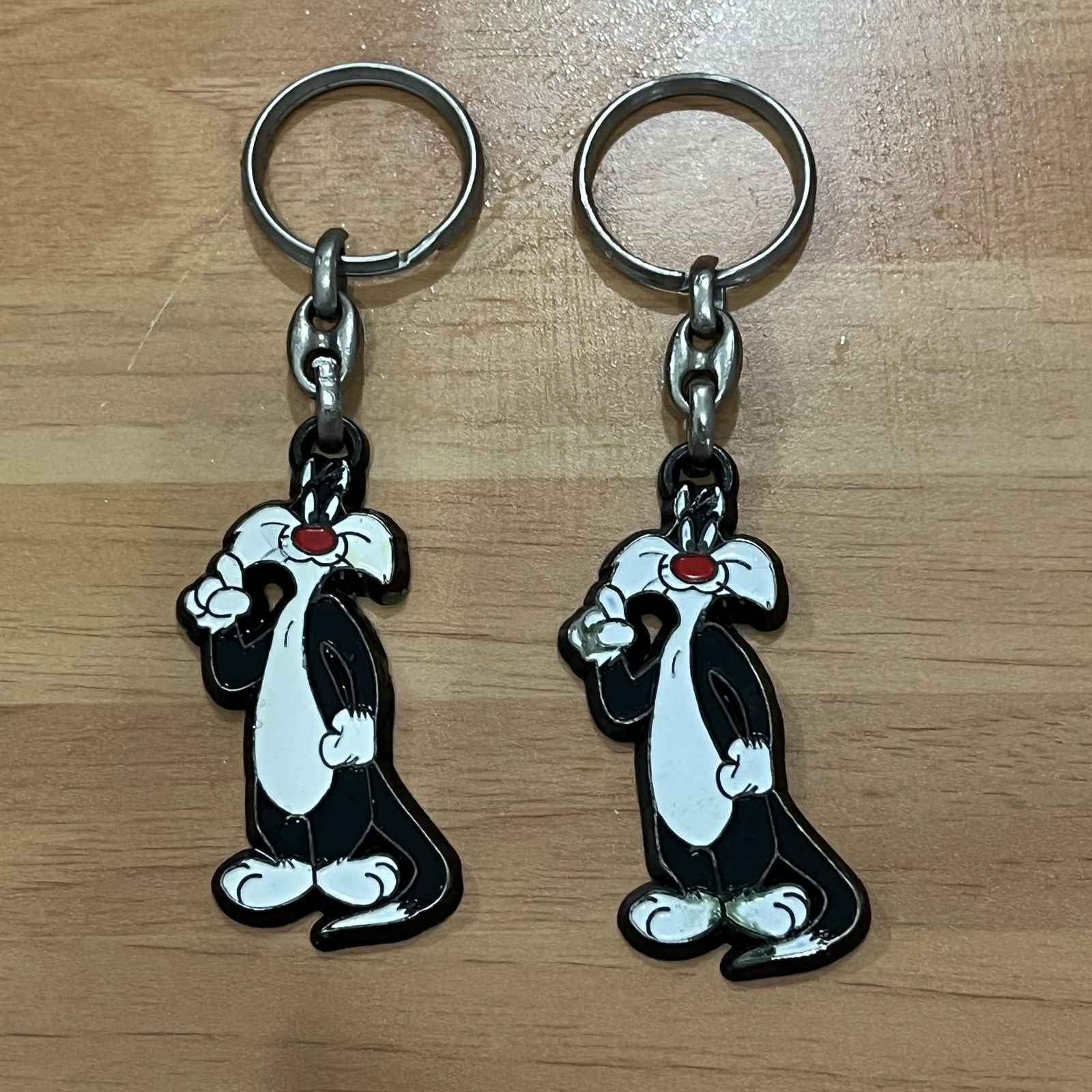 1990s Vintage Sylvester Looney Tunes Metal Keychain Warner Bros Collectible