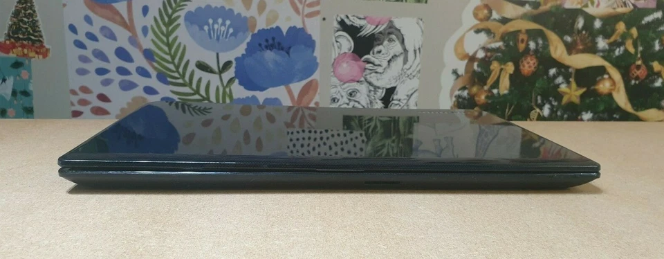 Toshiba Satellite L50D-C-150 - With Charger - Image 3 of 4