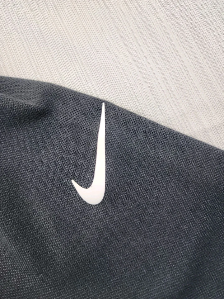 New Men's Nike TOUR Vented Pique 1/2 Zip Golf Pullover Sweater Size Medium $105 - Image 3 of 4