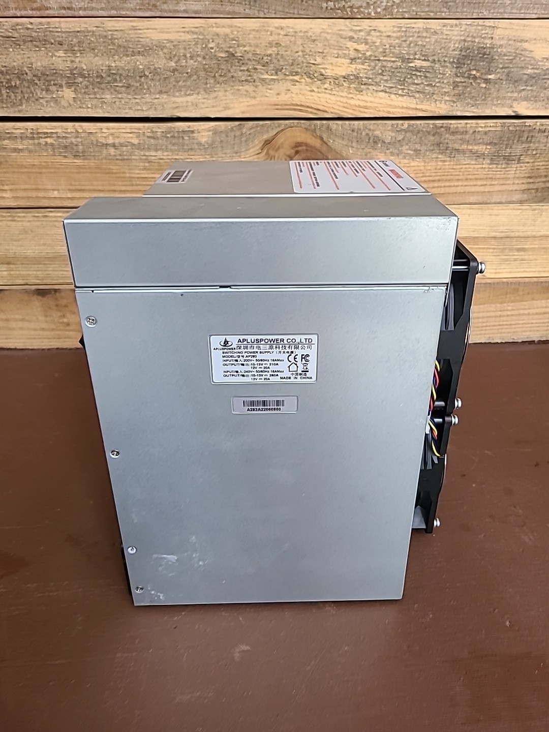 Goldshell KD MAX KDA Kadena Miner Hashrate 40.2T/s 3350W Ships From Oklahoma USA