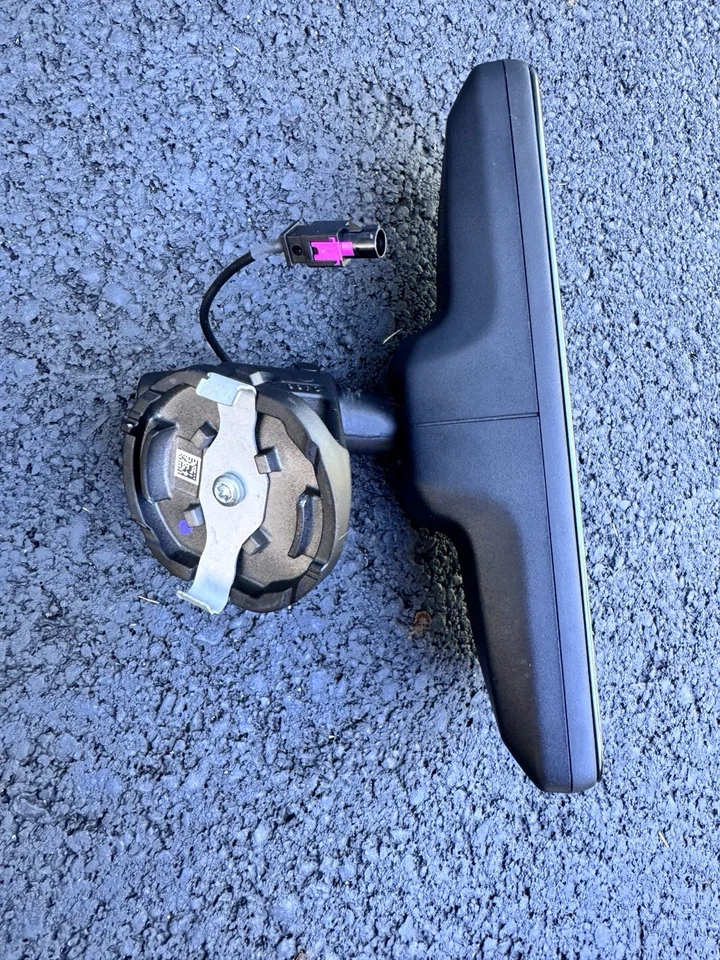 25 DODGE RAM 1500 INTERIOR REAR VIEW MIRROR DIGITAL 68594726AA - Image 2 of 4