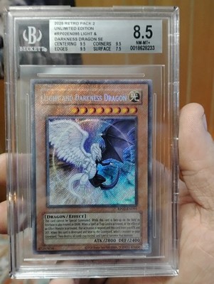 Light and Darkness Dragon RP02-EN095 Retro Pack 2 (2020 Date