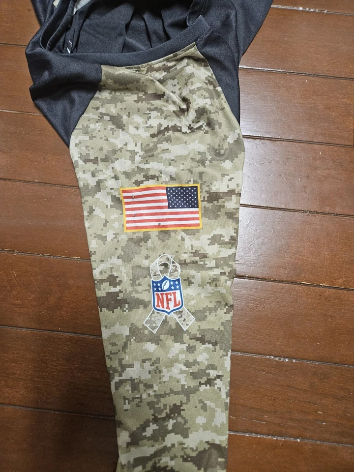 Seahawks Dry Fit Niños Mediano con Camuflaje Saludo al Servicio Ropa NFL Foto 3 de 4