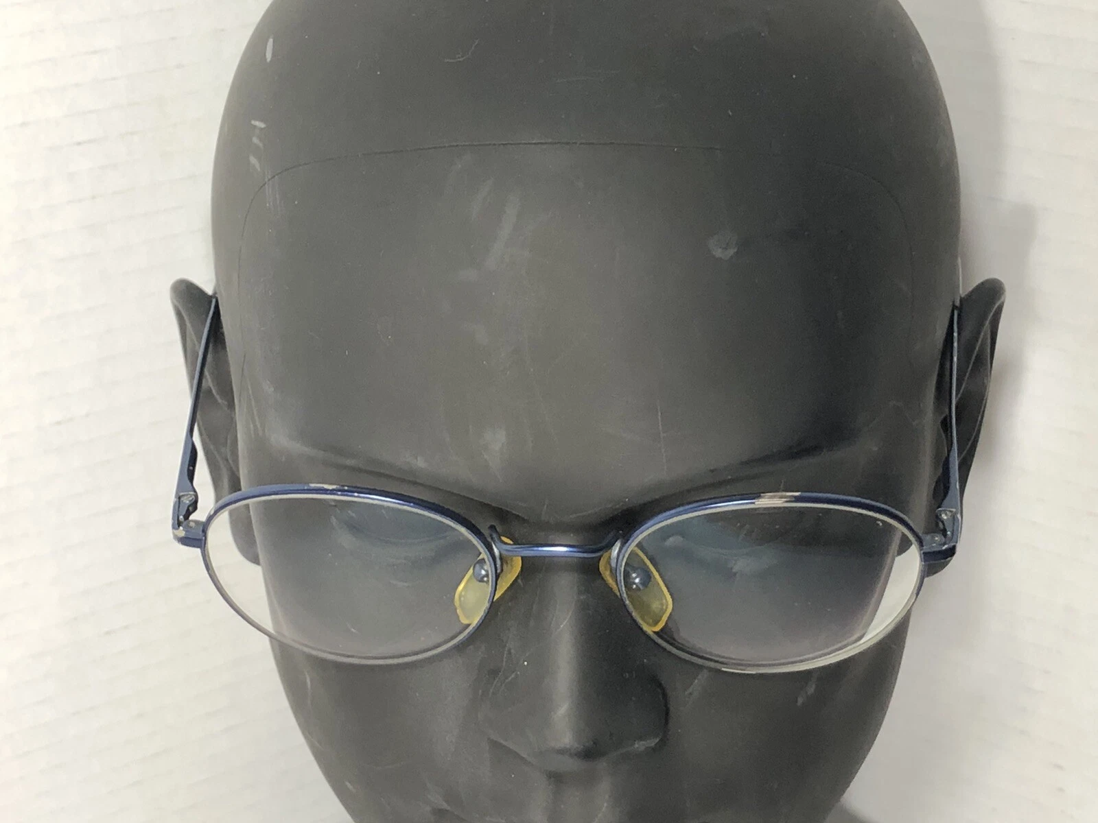 GIORGIO ARMANI Titanium Frames   272 T   49 21 135   Unisex   w shades