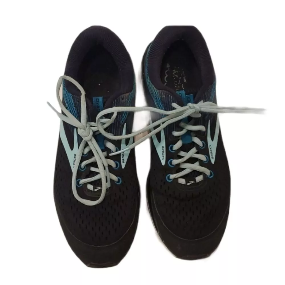 Brooks shoes top dyad 10