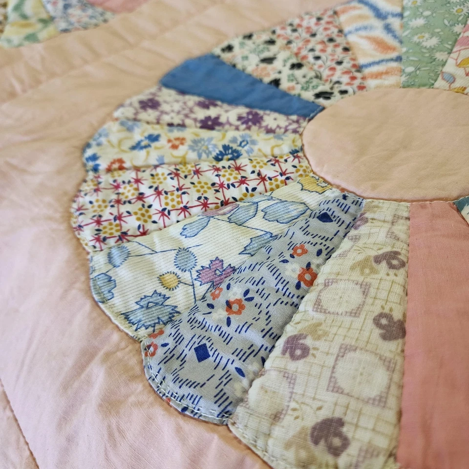 Edredón vintage Dresden Plate rosa floral hecho a mano retazos años 30 años 40 doble completo Foto 2 de 4