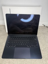 Apple MacBook Air 13 in 2022 Midnight/Apple M2 3.49 GHz, 256 GB 8 GB 8-Core