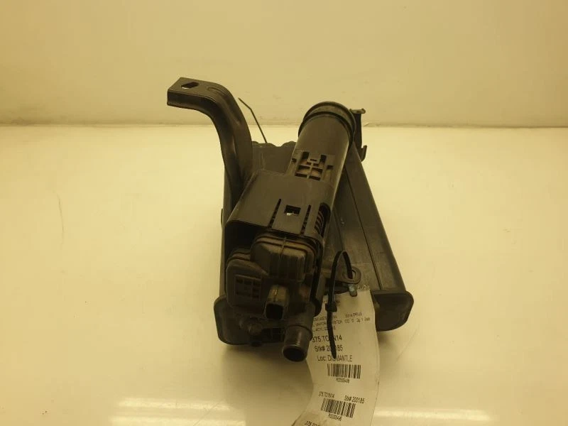 Toyota Prius V 2014 1,8 L 4 cilindros montaje de bote de vapor de combustible  Foto 4 de 4