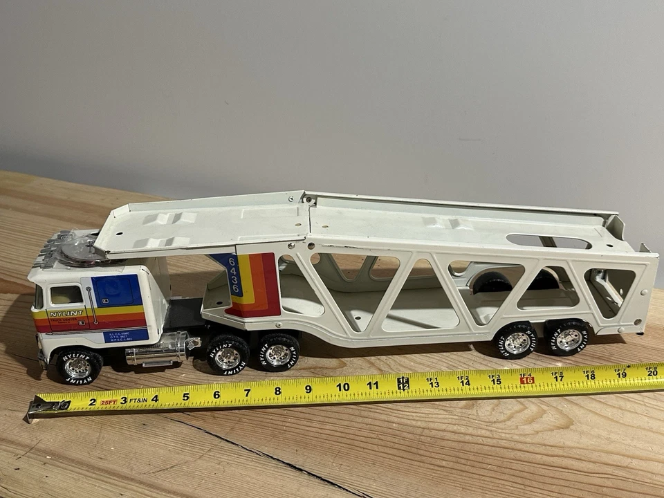 Nylint Car Carrier 1/24 Scale Pressed Steel Nice Condition White 6436 - Image 3 of 4