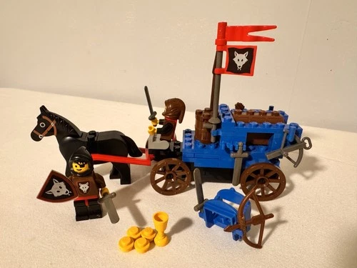 LEGO Castle Wolfpack Renegades 6038 (Read description)