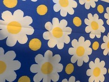 Cotton Fabric, Flower print, 9" x 21", washable, flowers, daisies blue white