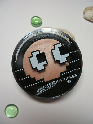 essence x PAC-MAN LE baked highlighter 02 ready!7g *Neu***