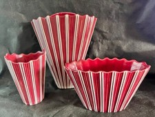 SylvaC 2198 trio of crimson striped vases, incl. wall vase, w/ scalloped rim