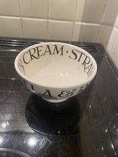 Emma Bridgewater Black Toast Strawberries And Cream French Bowl.Brand New.First.