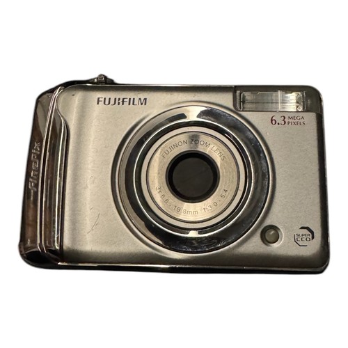 Fujifilm FinePix a Series A610 6.3mp Digital Camera - Silver - Picture 9 of 10
