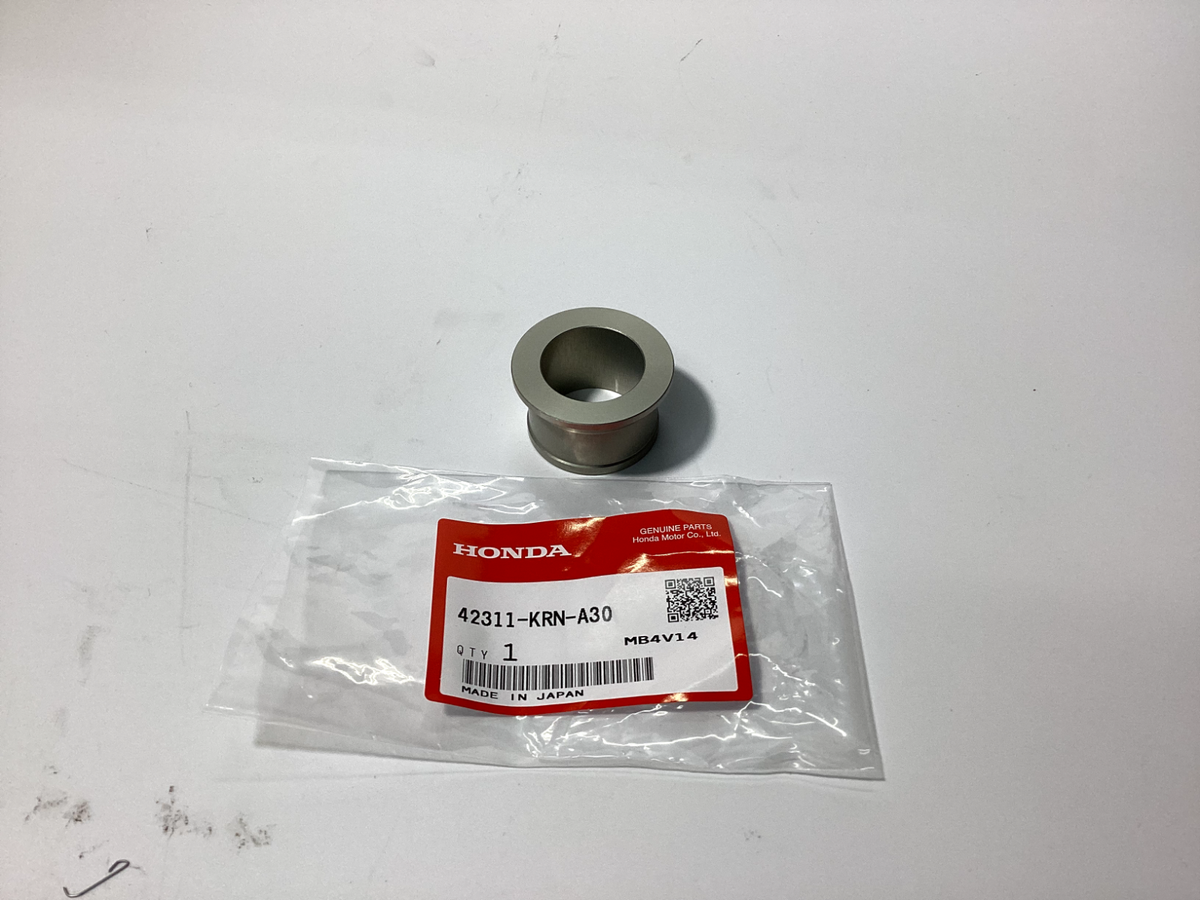 COLLAR, RR. WHEEL SIDE ;OEM HONDA NOS P/N 42311-KRN-A30 FIT 09-17