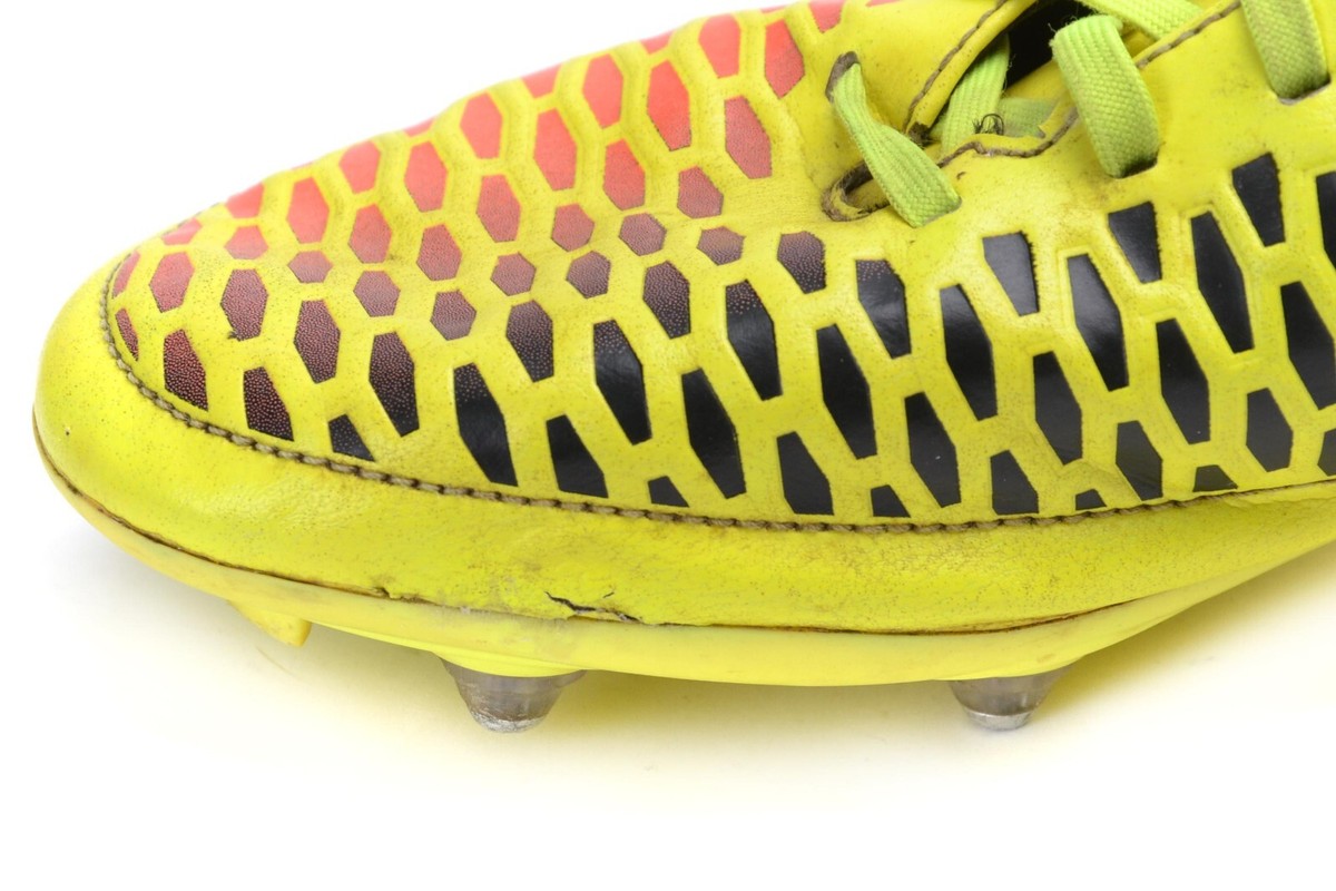 NIKE MAGISTA ONDA SG SOCCER BOOTS CLEATS 651546-770 2014 SIZE US