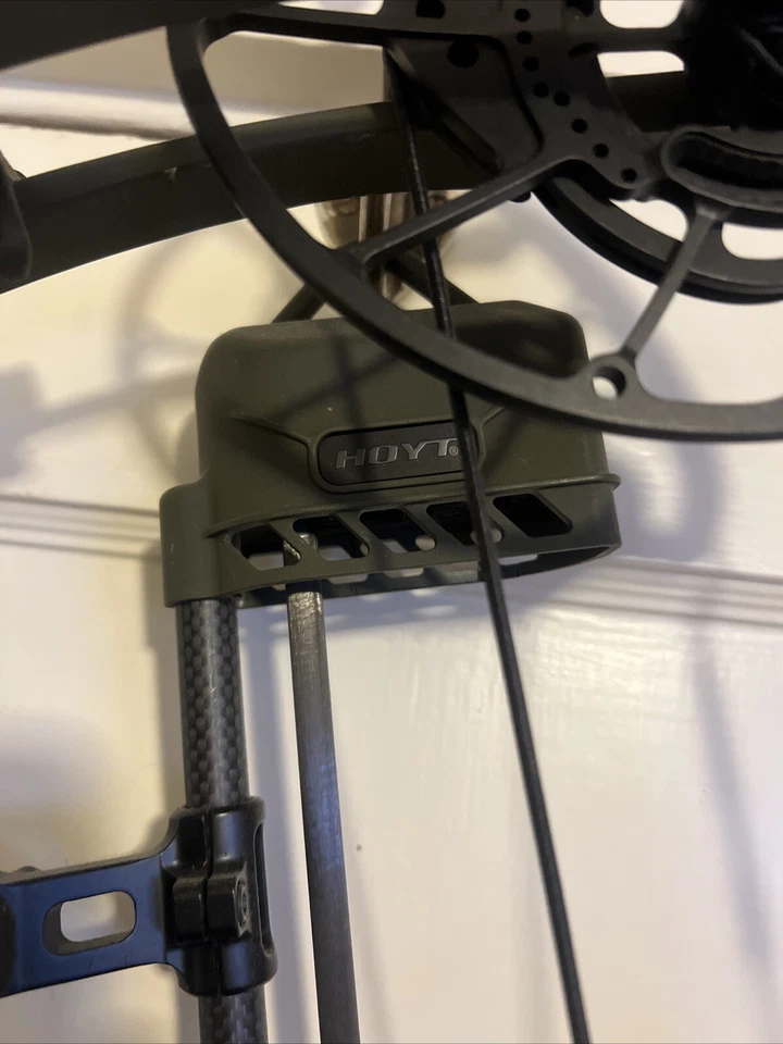 Hoyt RX7 OD Green  - Image 3 of 4