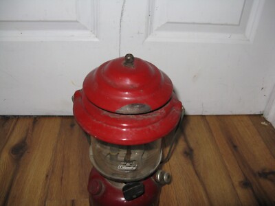VTG 1988 Red Coleman Adjustable One Mantle 286A-700 Lantern VTG 1988 Red Coleman Adjustable One Mantle 286A-700 Lantern