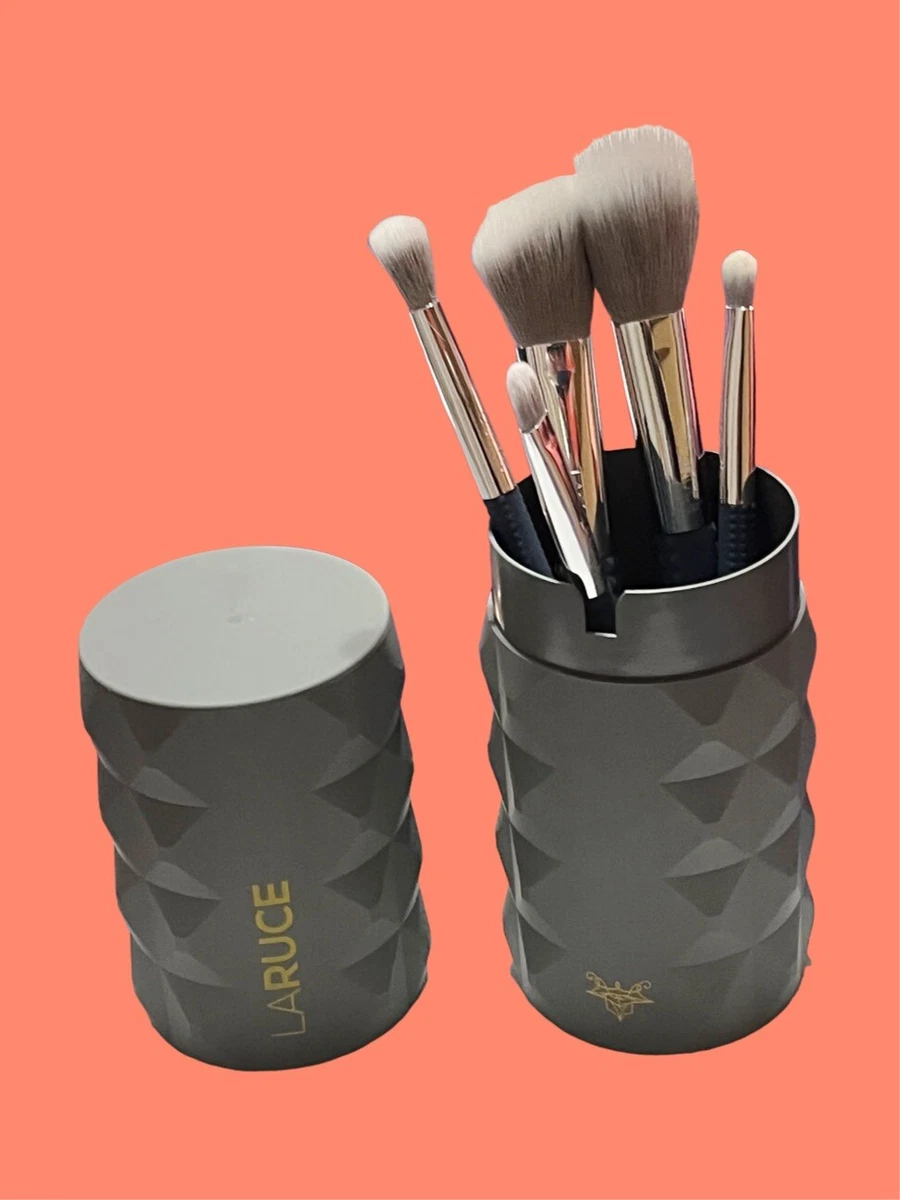 LARUCE BEAUTY Essentials Brush Set with Case 5 ct BRAND NEW MSRP