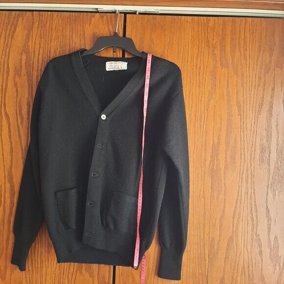 Jin Tu Men Wool Knit Cardigan Black Sz CH110/US 14 PreLoved Jin Tu Men Wool Knit Cardigan Black Sz CH110/US 14 PreLoved