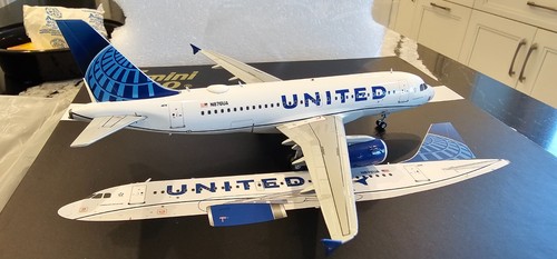 Gemini Jets United Airlines A319-132 1:200 G2UAL891 2019s Colors N876UA - Picture 6 of 11