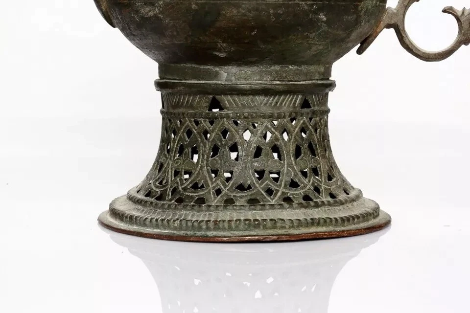Ancient Bronze Mughal Hand Carved Ornate Kashmiri Samovar - Image 4 of 4