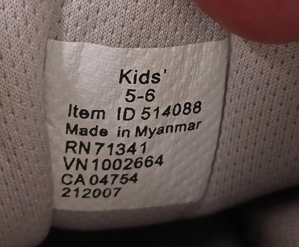 Sandálias tamancos infantis L.L Bean 5-6 azul ID 514088 sapatos ajustáveis elástico traseiro em excelente estado usado - Imagem 2 de 4