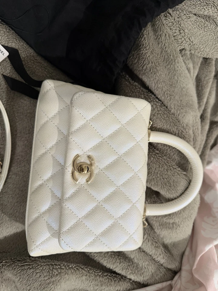 Chanel Coco Handle Caviar Extra mini 7.25" Iridescent White caviar bag Receipt - Image 3 of 4