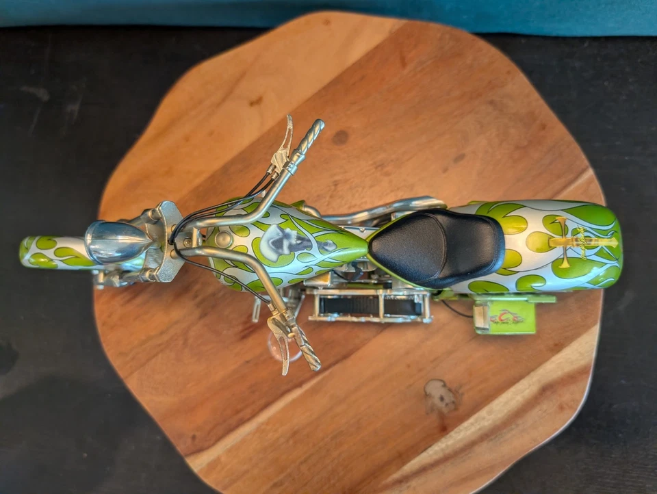 West Coast Choppers Sturgis Special Green w/ Skull Tank Jesse James 1:10 NO BOX - Image 3 of 4