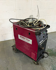 Thermal Arc Fabricator 330 MIG Welder 240V With Gas Steel, Wheels & Leads