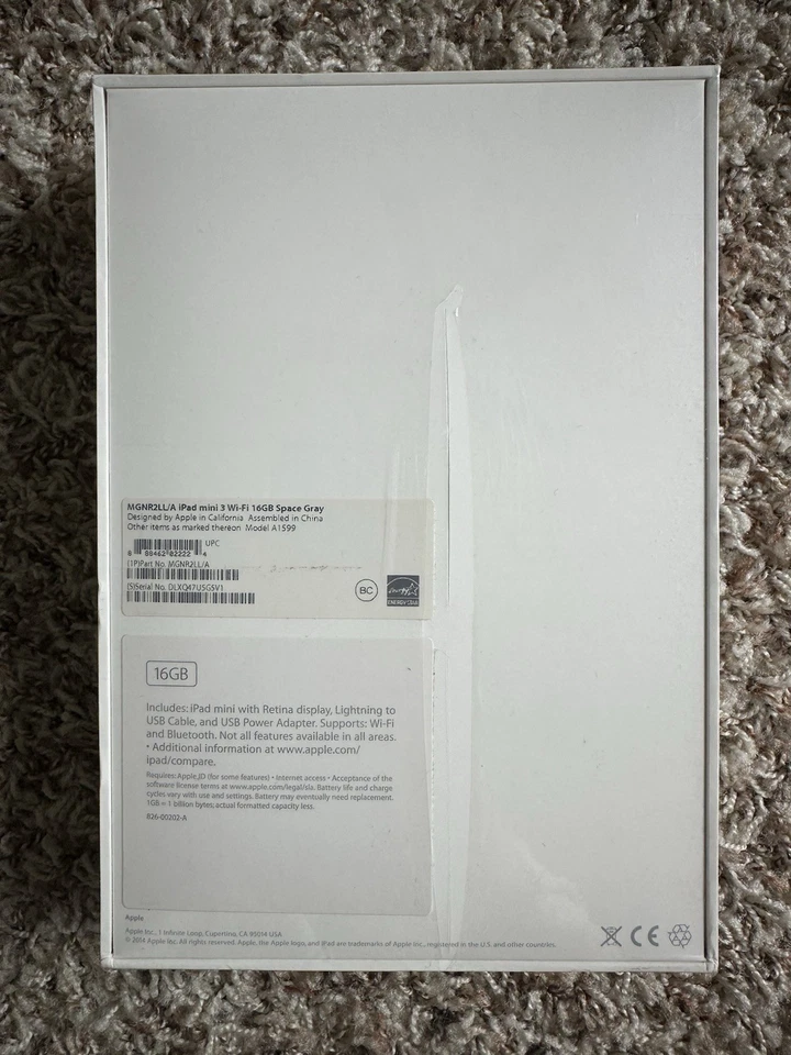 Apple iPad mini 3 A1599 16 GB, Wi-Fi, 7.9 in - Space Gray New Sealed  - Image 2 of 2