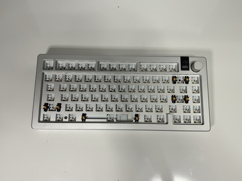 *READ DESCRIPTION* Glorious GMMK 3 PRO Barebones 75% Silver - Picture 5 of 8