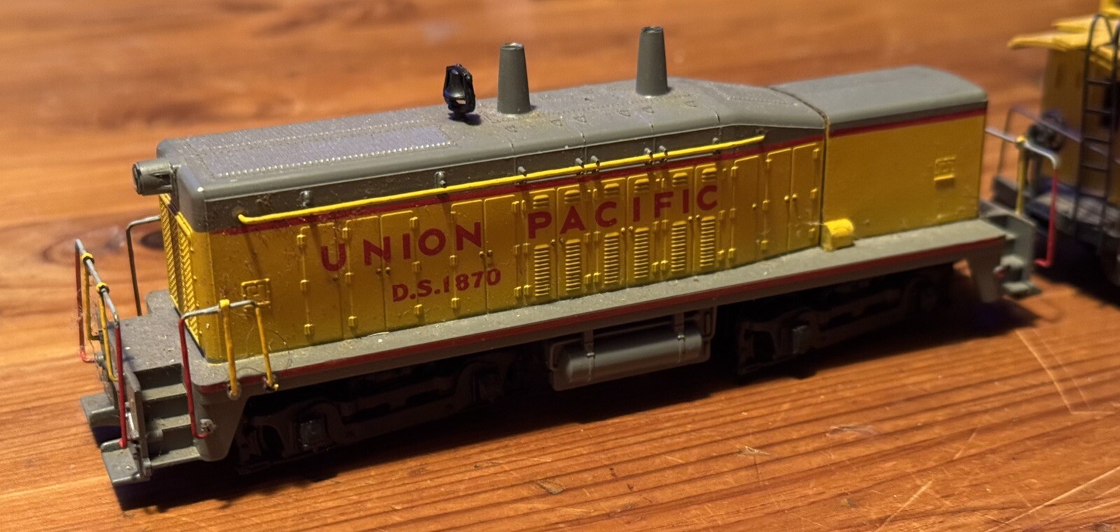 Picture 4 of 6
