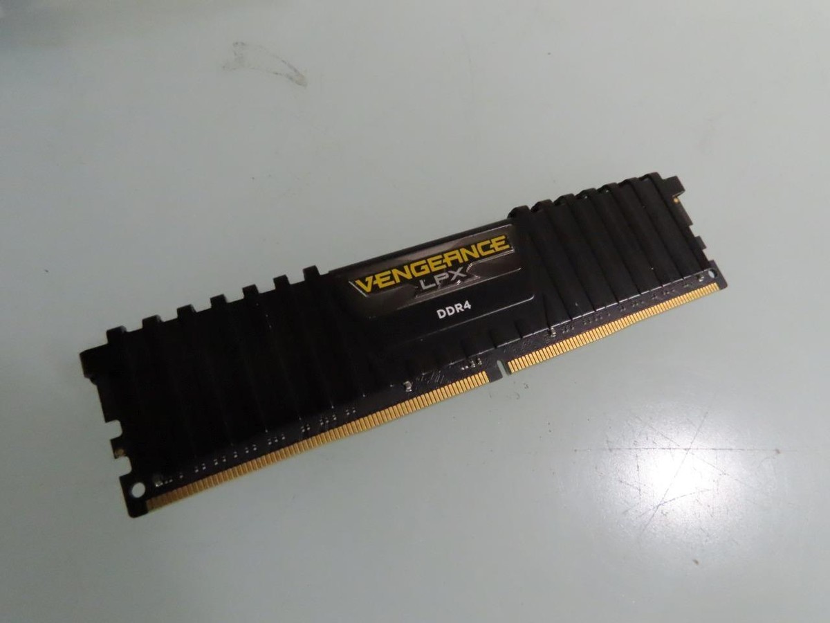Corsair Vengeance Ram Ddr4 8gb 2800mhz CMK32GX4M4A2800C16 Corsair