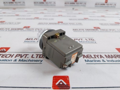 IDEC APN128-C Pilot Licht 200/220V 50/60Hz - Bild 6 von 7