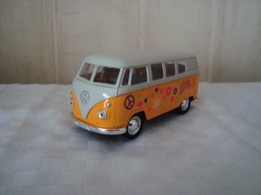 WELLY 1963 Volkswagen Bus フォルクスワーゲン ラジコン WELLY 1963 Volkswagen Bus フォルクスワーゲン ラジコン