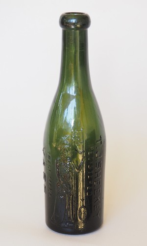 Scarce TJ Sheekey Yass 6oz Green Blob Top Bottle Embossed Woman With Key/Shield - Picture 3 of 11