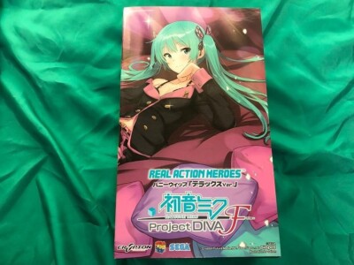 REAL ACTION HEROES Hatsune Miku Honeywhip Deluxe Ver Project DIVA