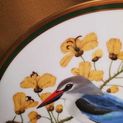 Woodland Birds of the World -MINT CONDITION 10.5