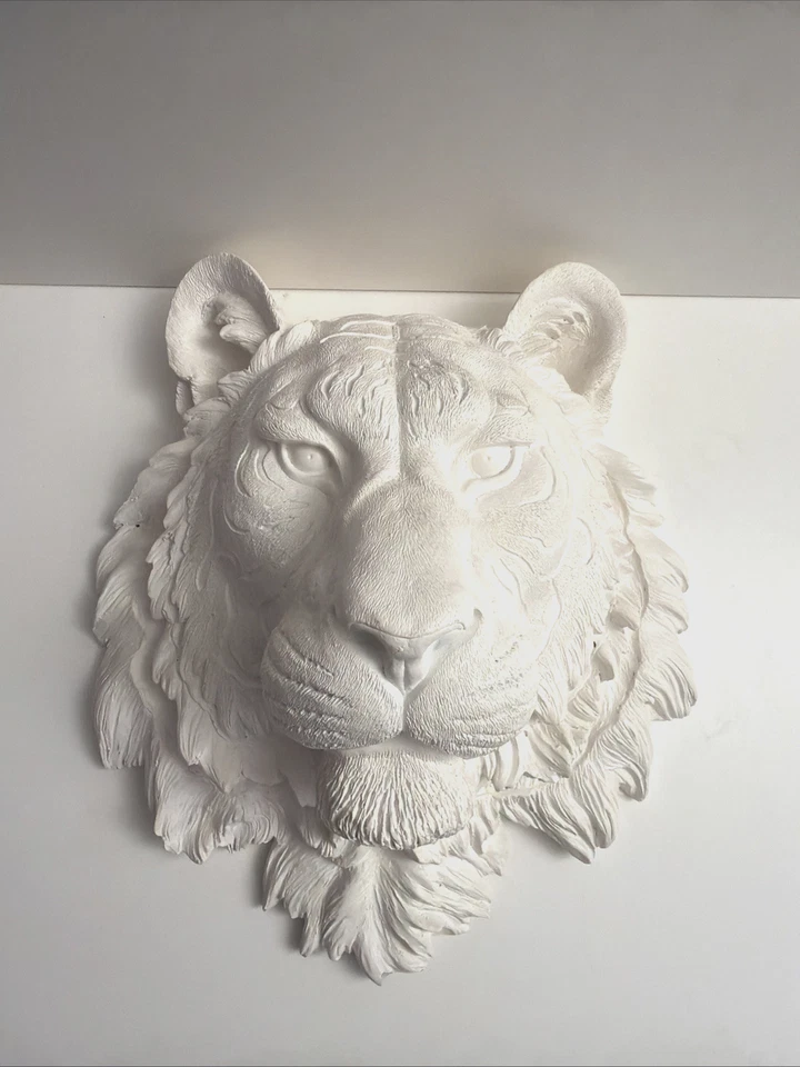 Cercano y ciervo 16" imitación taxidermia resina cabeza de león montaje en pared decoración colgante Foto 3 de 4