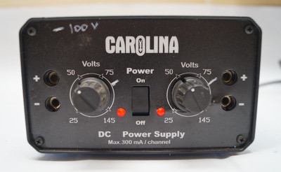CAROLINA DC Power Supply Max 300 mA / Channel Blue Black WORKING D352
