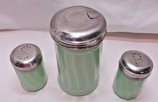 Tra Design Jadiete Sugar Salt And Pepper Shaker Set Retro Remake